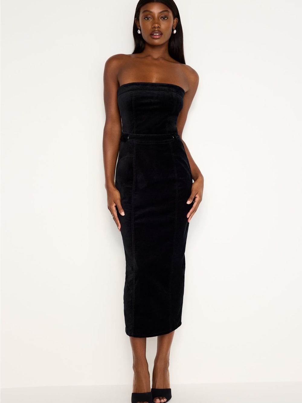 Good American velvet strapless dress